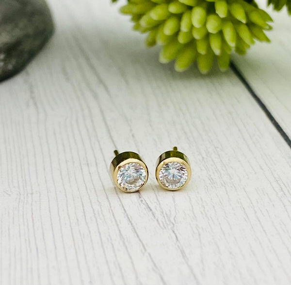 Gold Cremation Earrings, 4mm CZ Stone, Ashes Fused Behind Stone, Memorial Earrings With Ashes, Cremains Jewelry, Human Ash Jewelry